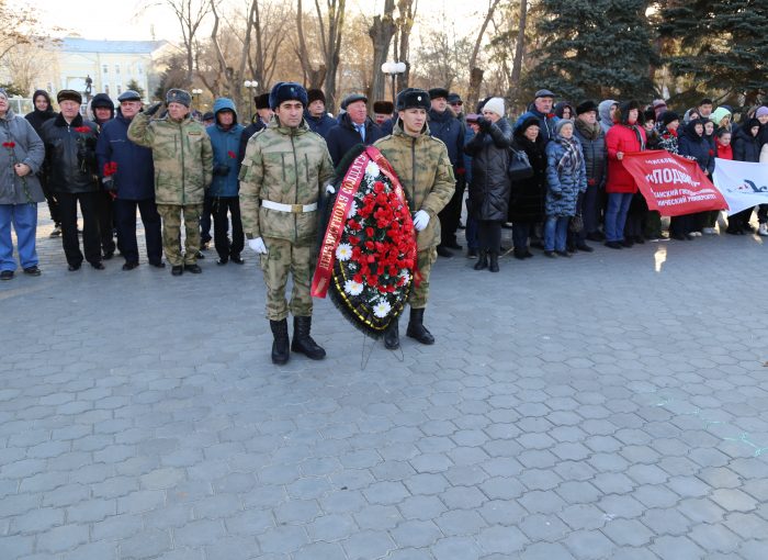 День неизвестного солдата в Астрахани
